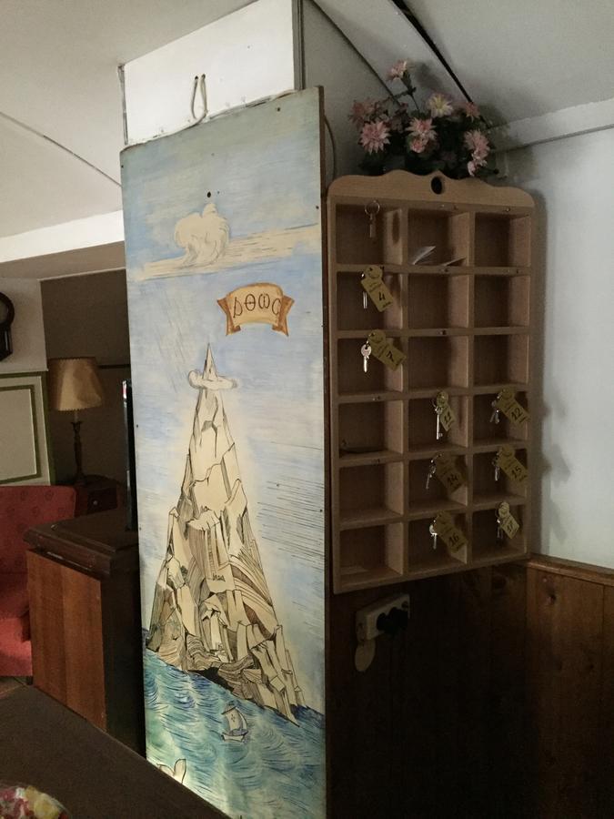 Hotel Akanthos *